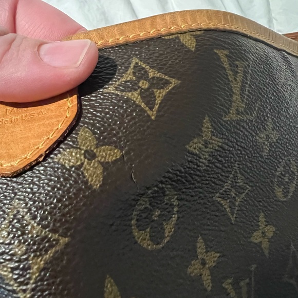 Authentic Louis Vuitton Monogram Delightful GM - Picture 15 of 16